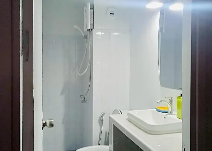 Apartment Boontharika Place Cozy Popular Near Impact Muangthong Bangkok